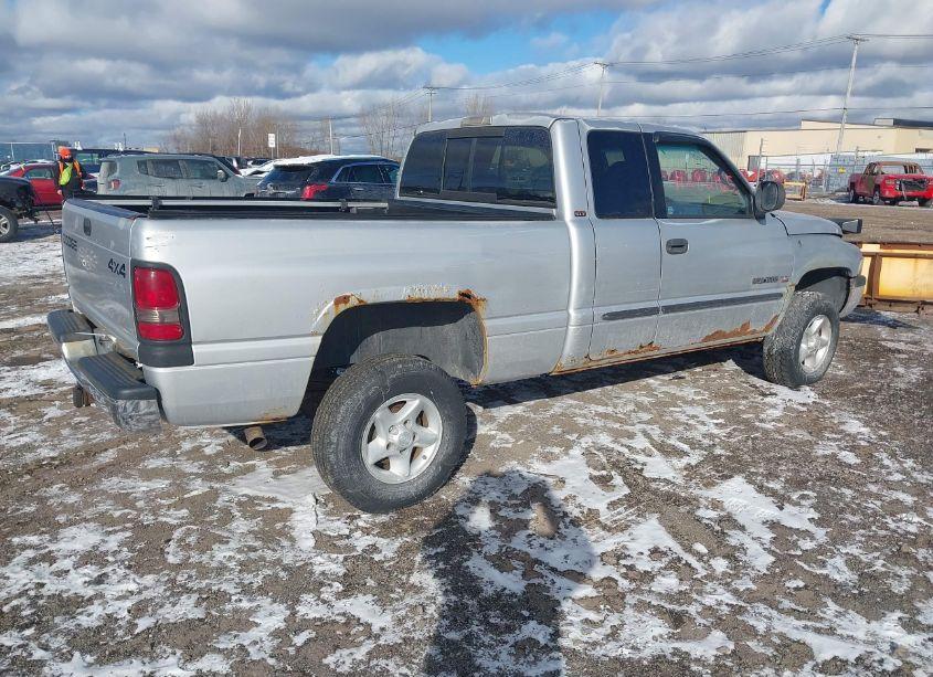 Photo 4 of 2001 Dodge Ram 1500 ST (VIN 3B7HF13Y91M582607)