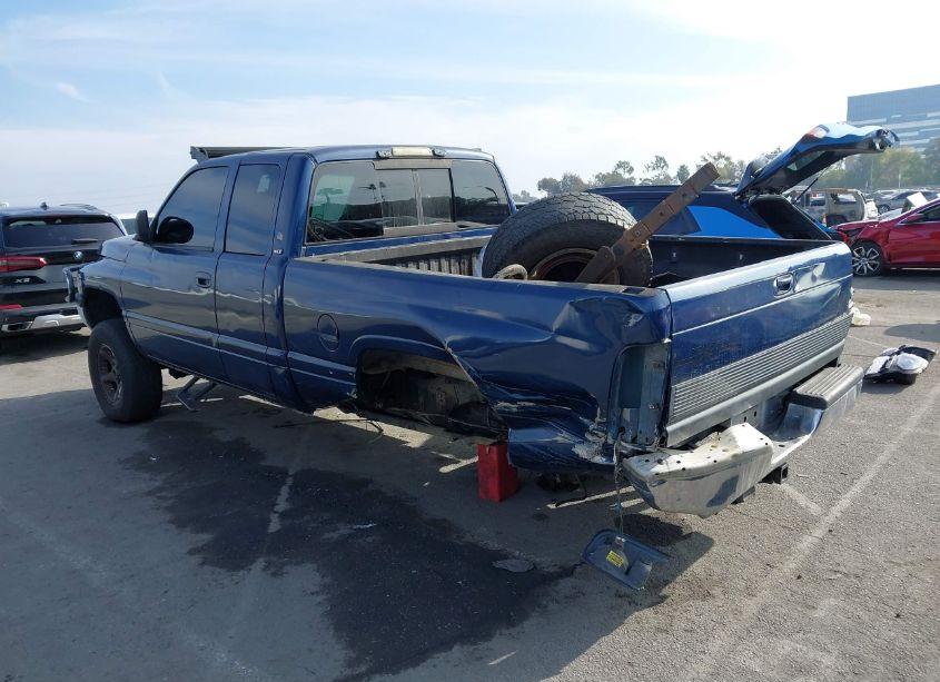 Photo 3 of 2001 Dodge Ram 1500 ST (VIN 3B7HF13Z01G721000)