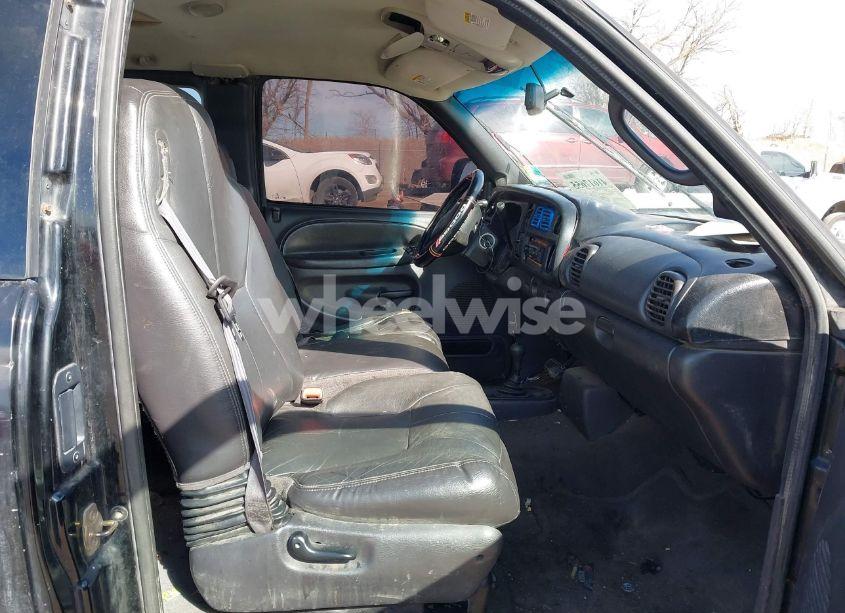 Photo 5 of 2001 Dodge Ram 1500 ST (VIN 3B7HF13Z11G738243)