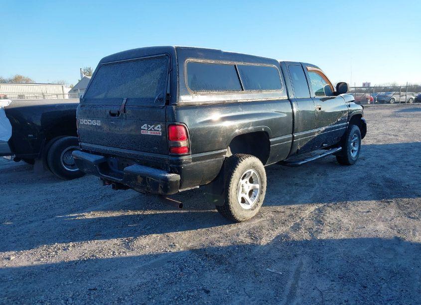 Photo 4 of 2001 Dodge Ram 1500 ST (VIN 3B7HF13Z11G777267)
