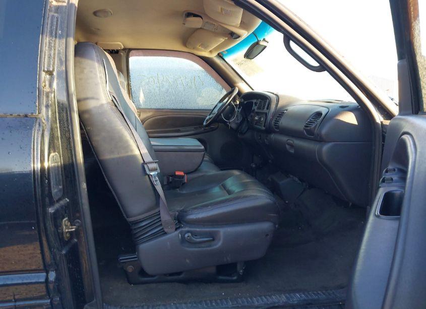 Photo 5 of 2001 Dodge Ram 1500 ST (VIN 3B7HF13Z11G777267)