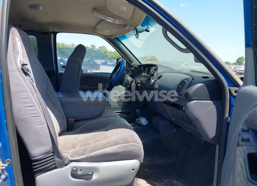 Photo 5 of 2001 Dodge Ram 1500 ST (VIN 3B7HF13Z31G178032)