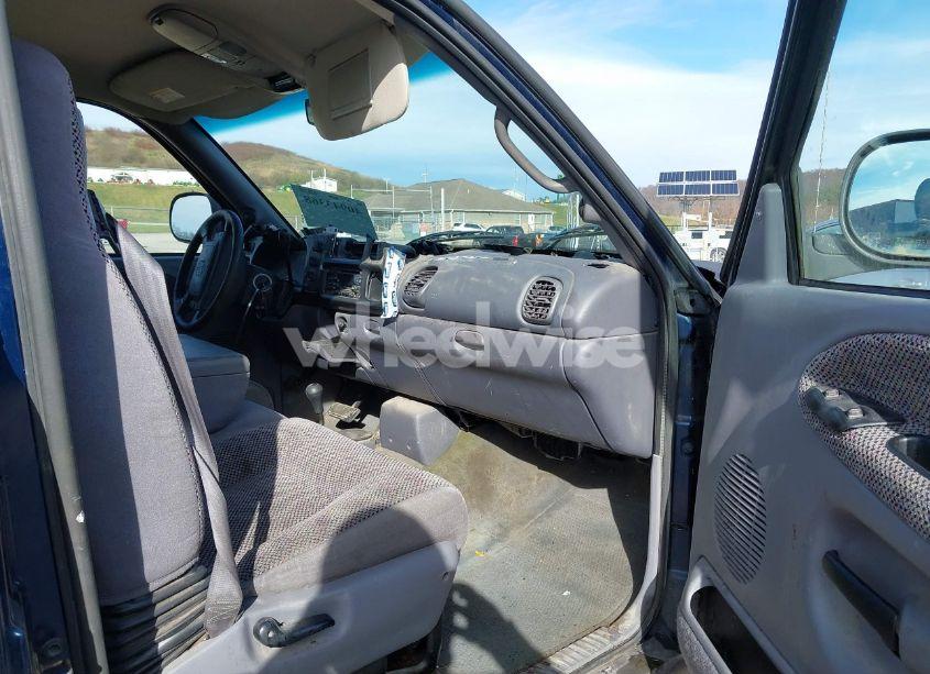 Photo 5 of 2001 Dodge Ram 1500 ST (VIN 3B7HF13Z51G727794)