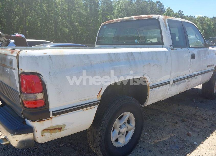 Photo 13 of 1996 Dodge Ram 1500 (VIN 3B7HF13Z5TG183008)