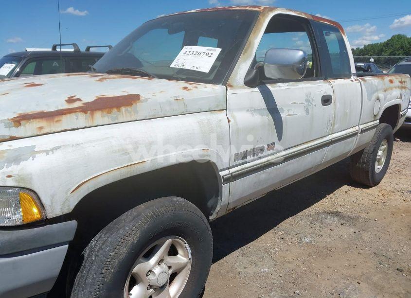 Photo 15 of 1996 Dodge Ram 1500 (VIN 3B7HF13Z5TG183008)