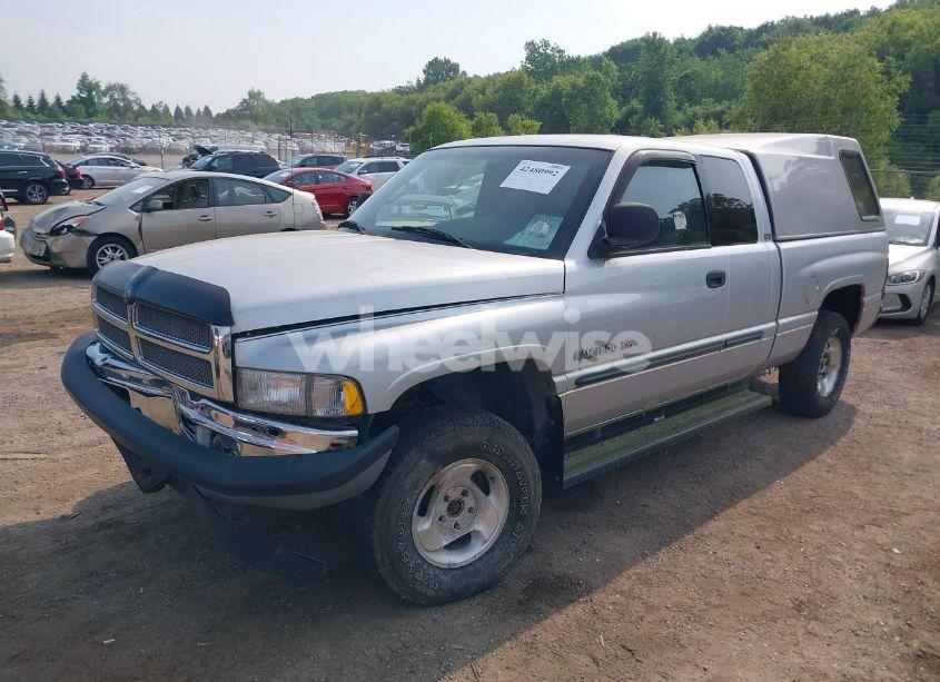 Photo 2 of 2001 Dodge Ram 1500 ST (VIN 3B7HF13Z61G729831)