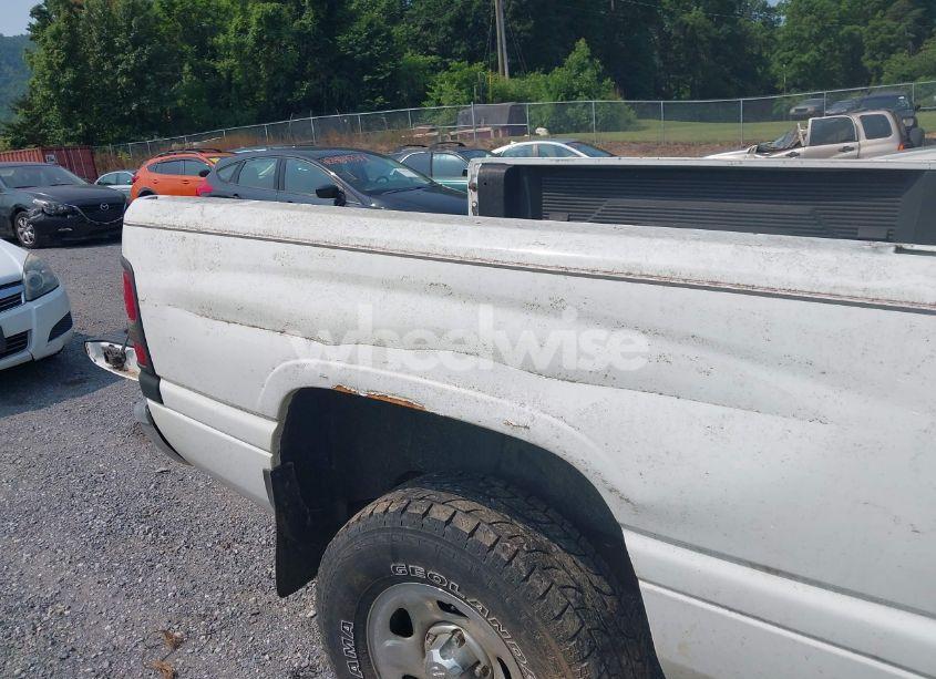 Photo 6 of 2001 Dodge Ram 1500 ST (VIN 3B7HF13Z71G769139)