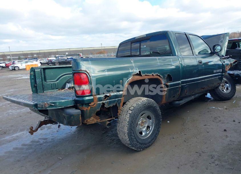 Photo 4 of 2001 Dodge Ram 1500 ST (VIN 3B7HF13Z81G247720)