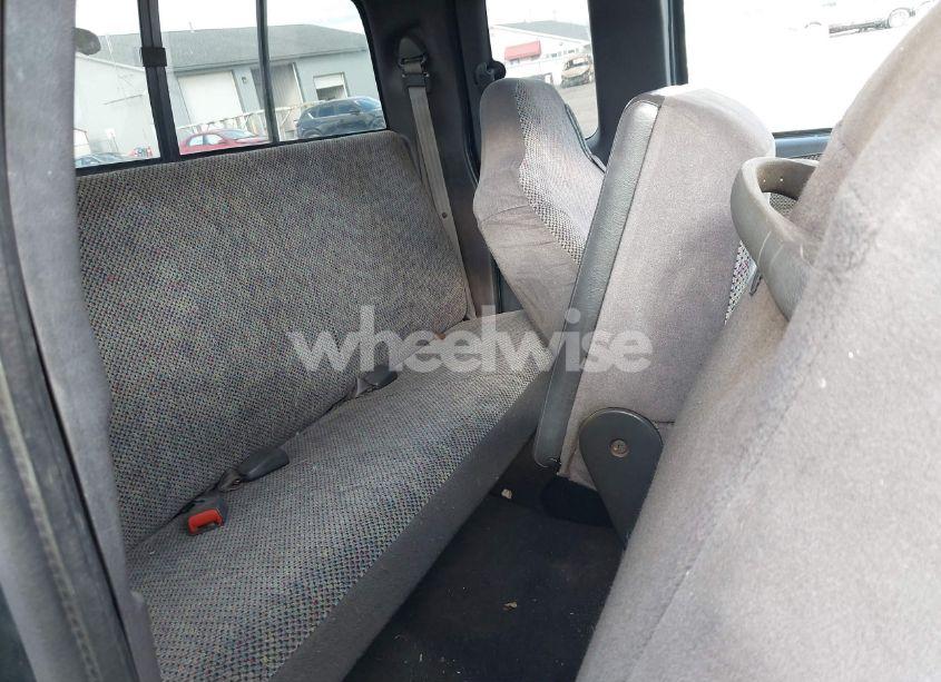 Photo 8 of 2001 Dodge Ram 1500 ST (VIN 3B7HF13Z81G247720)