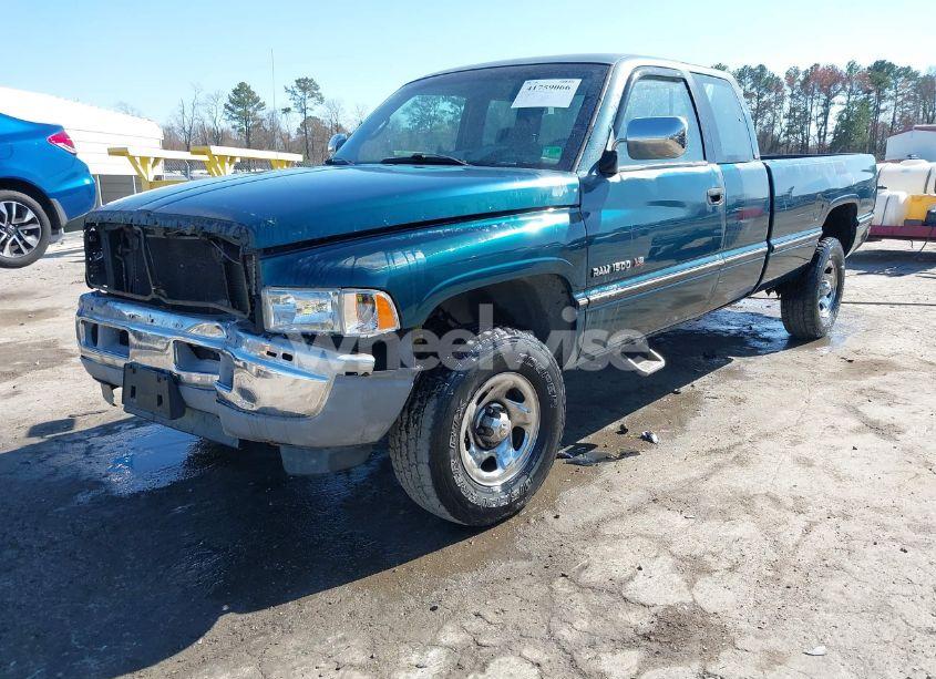 Photo 2 of 1996 Dodge Ram 1500 (VIN 3B7HF13Z8TG121571)