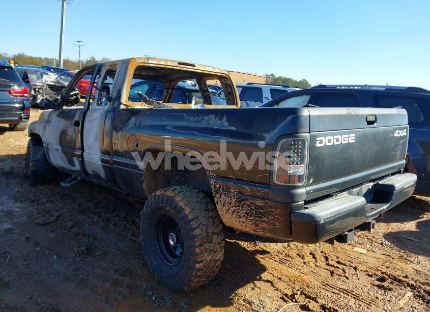 Photo 3 of 2001 Dodge Ram 1500 ST (VIN 3B7HF13Z91M547283)