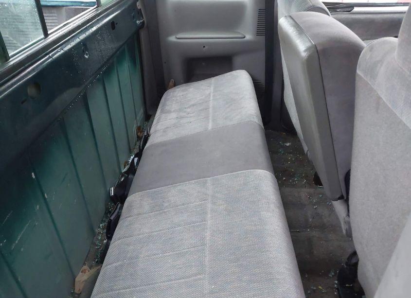 Photo 8 of 1996 Dodge Ram 1500 (VIN 3B7HF13Z9TG194240)