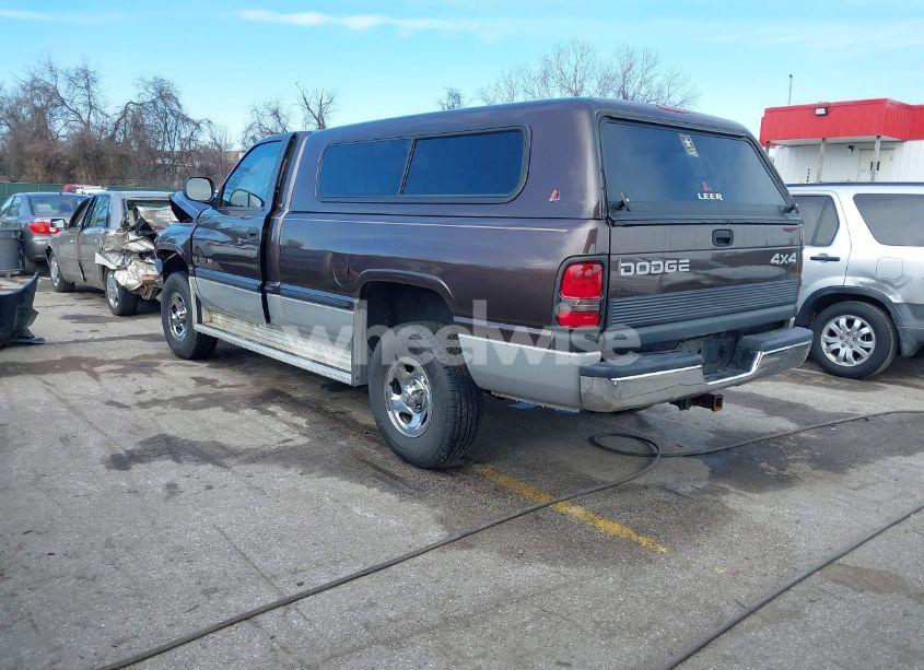 Photo 3 of 1998 Dodge Ram 1500 ST (VIN 3B7HF16Z9WM220840)