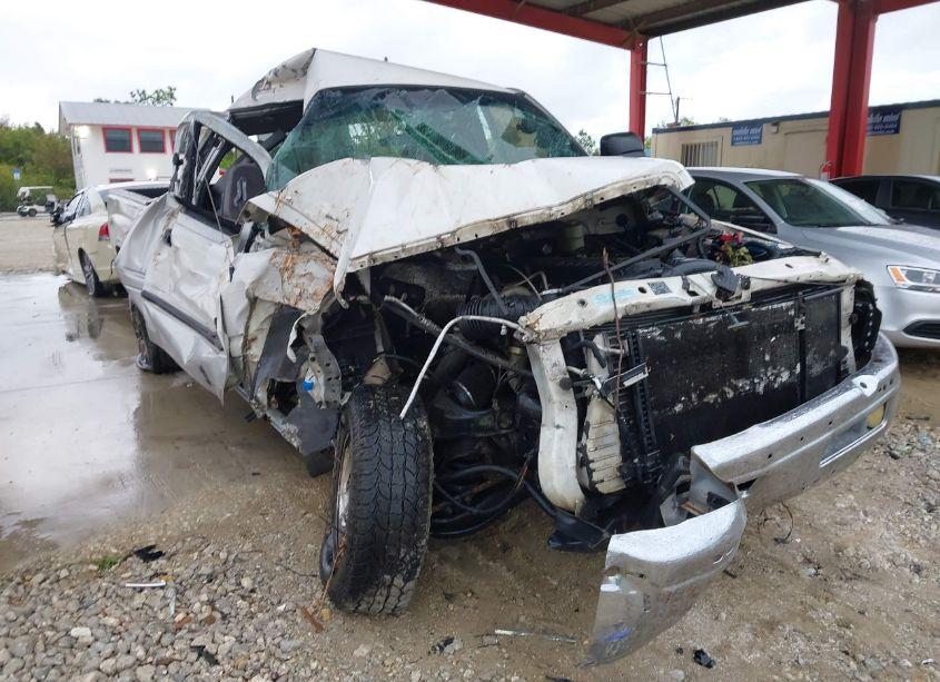 2002 Dodge Ram 2500 ST (VIN 3B7KC23662M211800) main photo