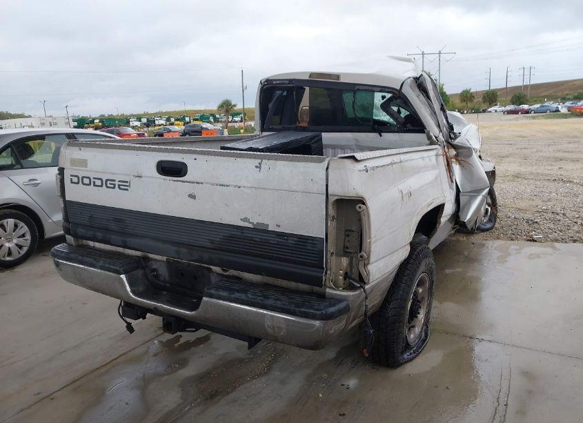 Photo 4 of 2002 Dodge Ram 2500 ST (VIN 3B7KC23662M211800)
