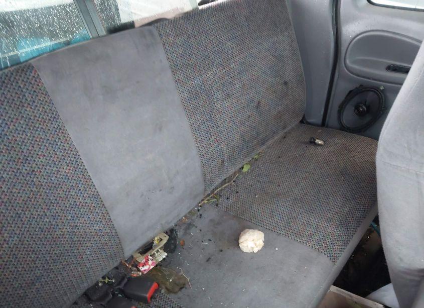 Photo 8 of 2002 Dodge Ram 2500 ST (VIN 3B7KC23662M211800)