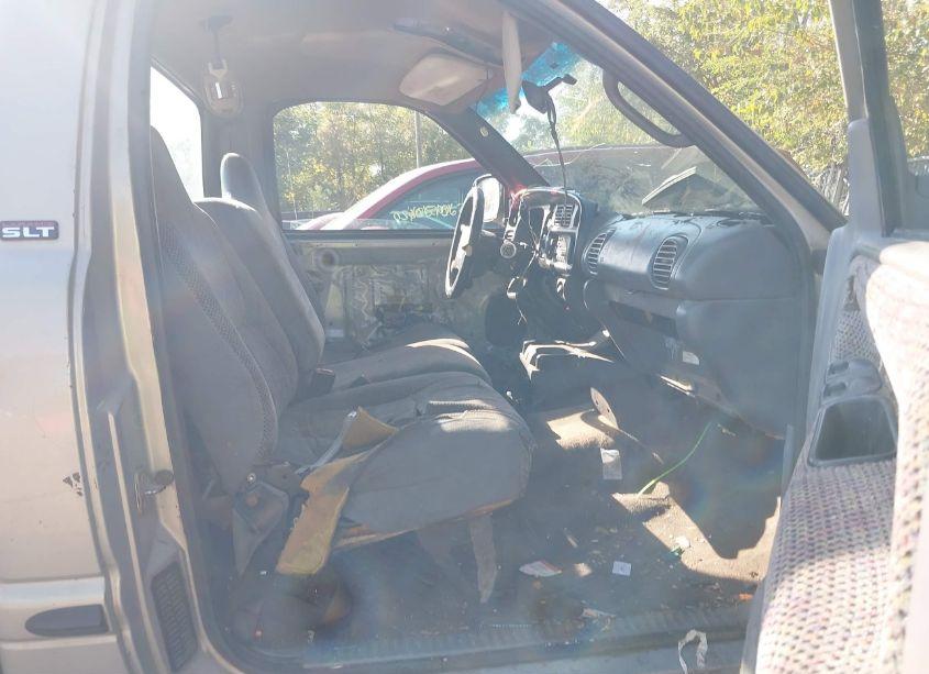 Photo 5 of 1999 Dodge Ram 2500 ST (VIN 3B7KC26Z0XM520322)