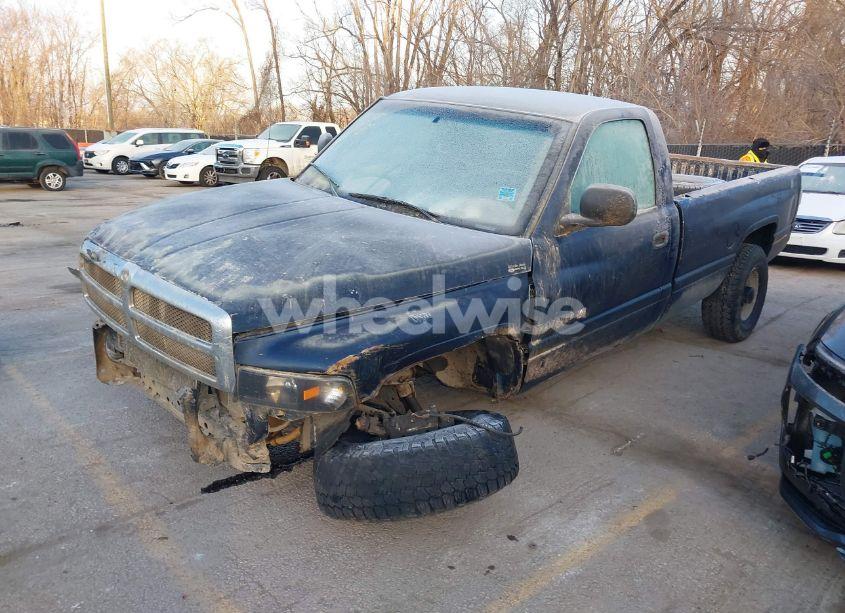 Photo 2 of 2001 Dodge Ram 2500 ST (VIN 3B7KC26Z81M259111)