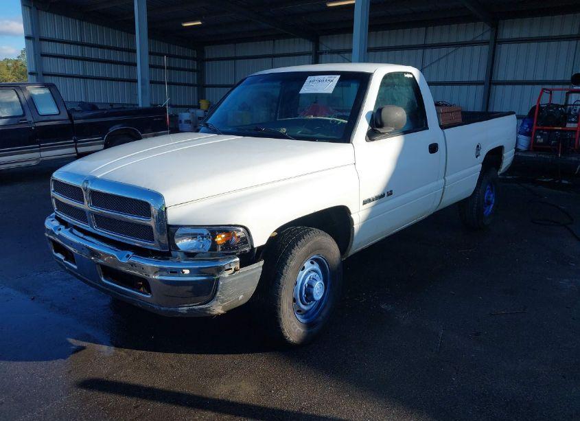 Photo 2 of 2001 Dodge Ram 2500 ST (VIN 3B7KC26Z81M572255)