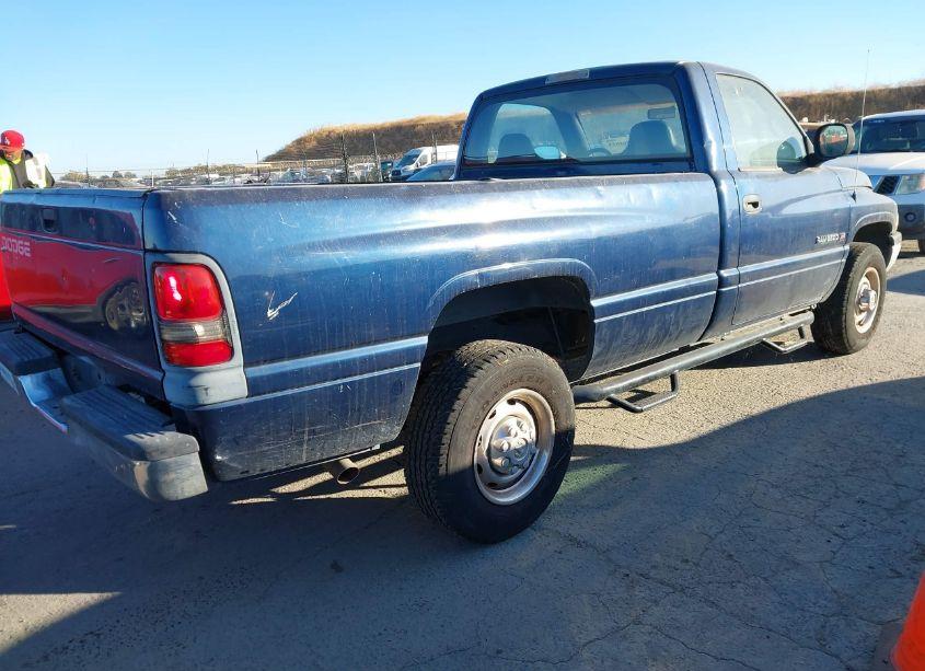 Photo 4 of 2002 Dodge Ram 2500 ST (VIN 3B7KC26Z82M287234)