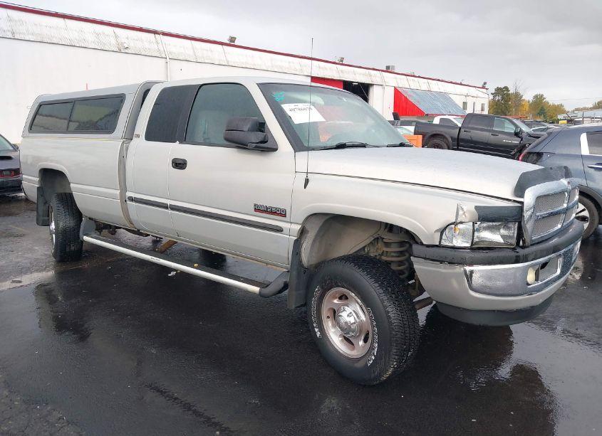 2001 Dodge Ram 2500 ST (VIN 3B7KF23601G223557) main photo