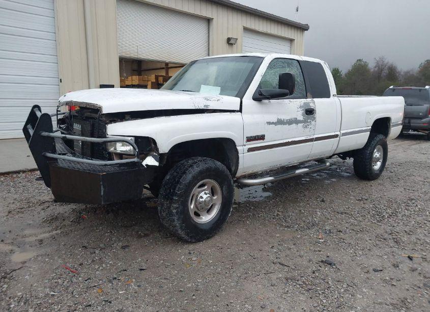 Photo 2 of 2001 Dodge Ram 2500 ST (VIN 3B7KF23611G209411)