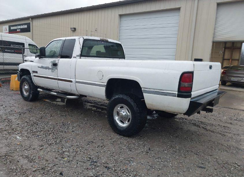 Photo 3 of 2001 Dodge Ram 2500 ST (VIN 3B7KF23611G209411)