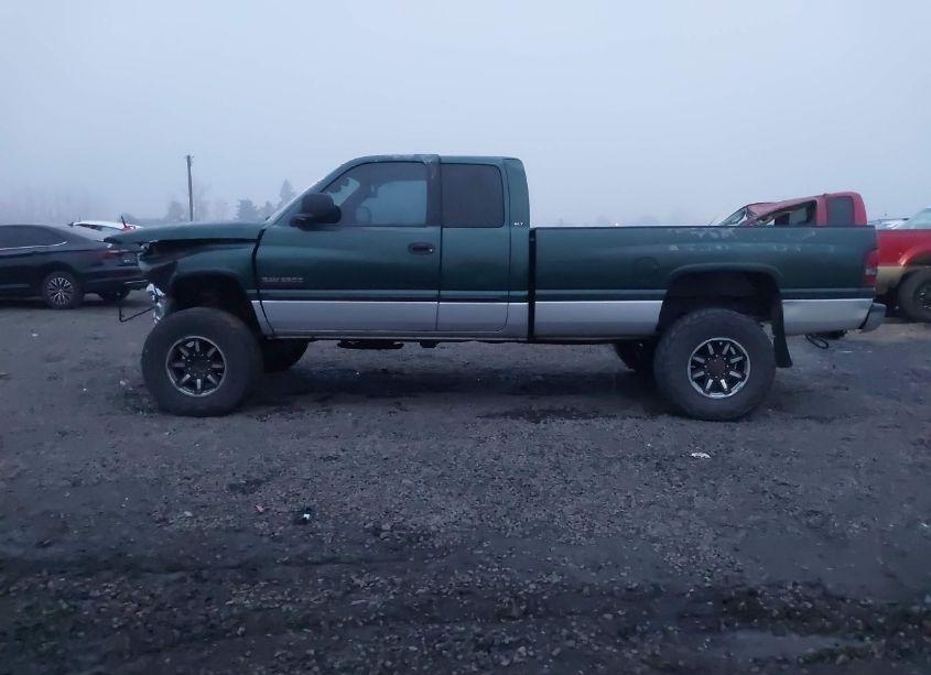 Photo 15 of 2002 Dodge Ram 2500 ST (VIN 3B7KF23642M224116)