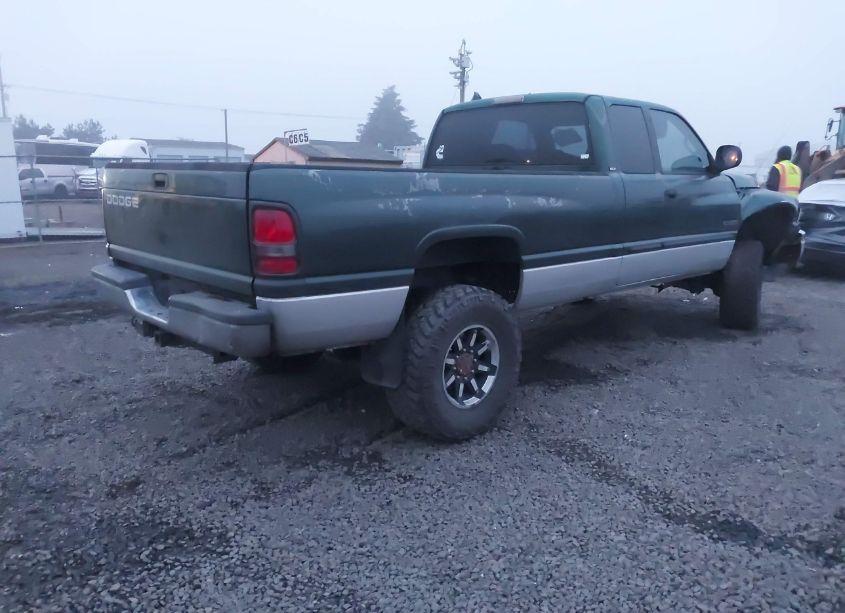 Photo 4 of 2002 Dodge Ram 2500 ST (VIN 3B7KF23642M224116)