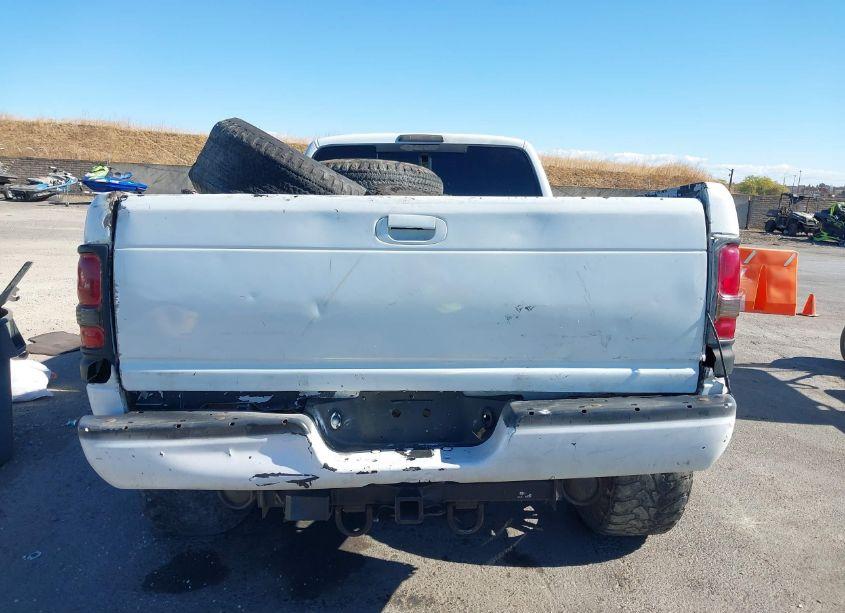 Photo 16 of 2001 Dodge Ram 2500 ST (VIN 3B7KF23661G221358)