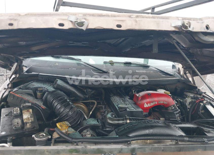 Photo 10 of 2001 Dodge Ram 2500 ST (VIN 3B7KF23661G729281)