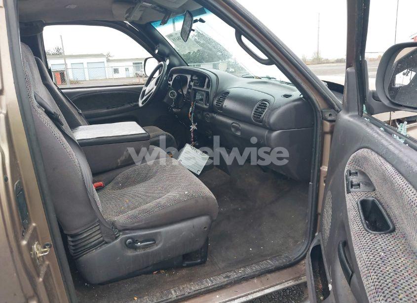 Photo 5 of 2001 Dodge Ram 2500 ST (VIN 3B7KF23661G729281)