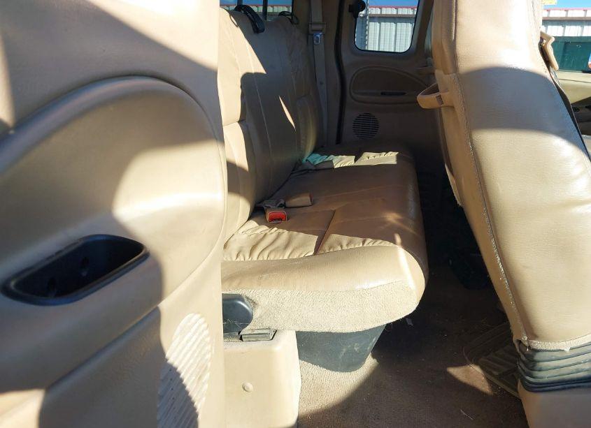 Photo 8 of 2002 Dodge Ram 2500 ST (VIN 3B7KF23672M205592)