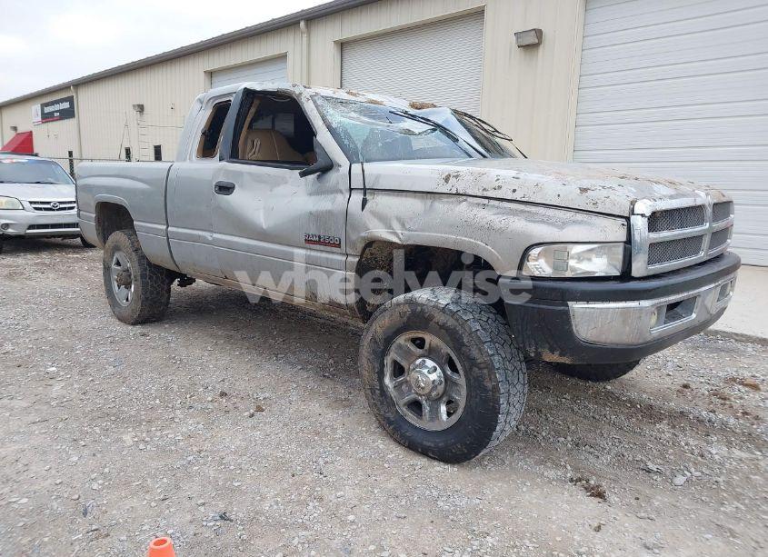1999 Dodge Ram 2500 ST (VIN 3B7KF2367XG186807) main photo