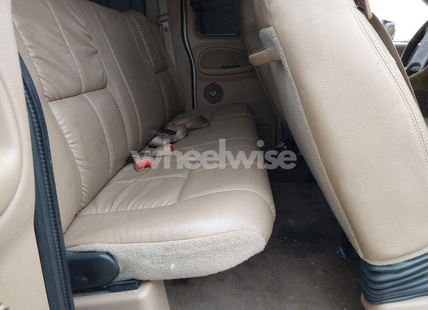 Photo 8 of 1999 Dodge Ram 2500 ST (VIN 3B7KF2367XG186807)