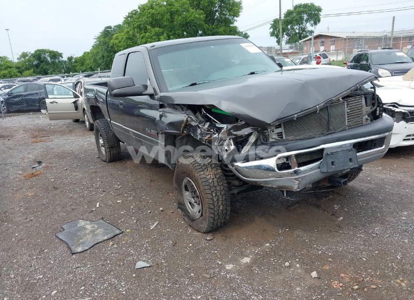 2002 Dodge Ram 2500 ST (VIN 3B7KF23692M227481) main photo