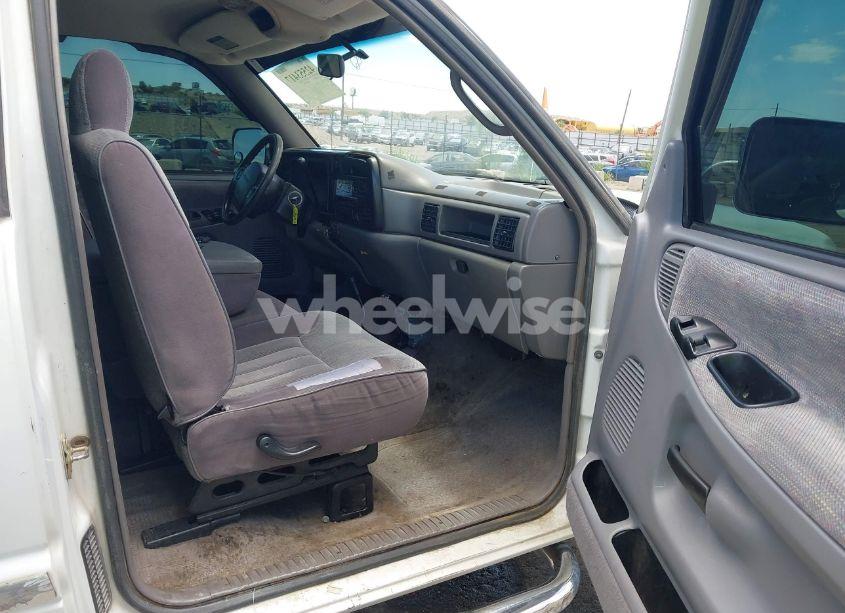 Photo 5 of 1996 Dodge Ram 2500 (VIN 3B7KF23Z6TM104961)