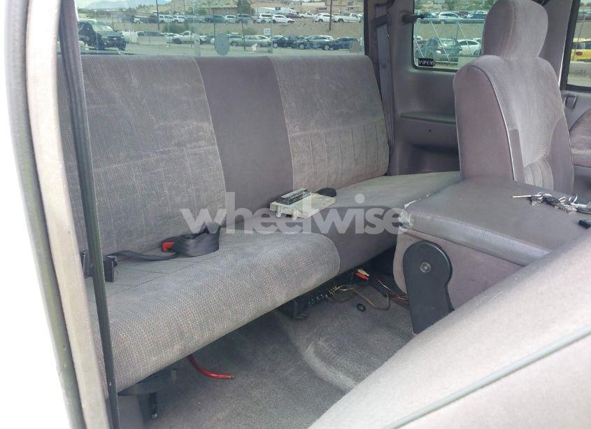Photo 8 of 1996 Dodge Ram 2500 (VIN 3B7KF23Z6TM104961)