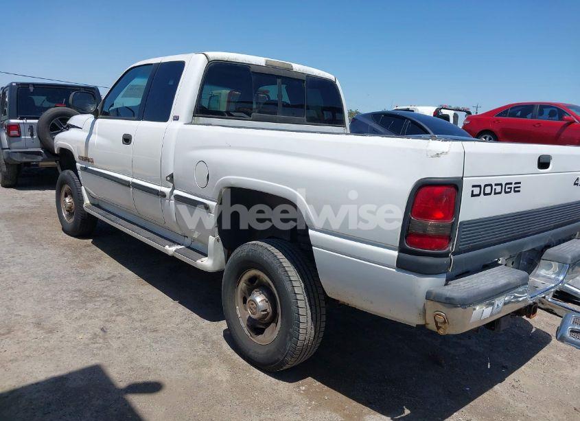 Photo 3 of 1999 Dodge Ram 2500 ST (VIN 3B7KF23Z6XG222948)