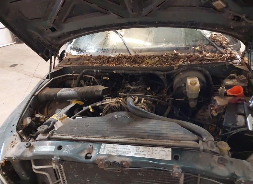 Photo 10 of 2002 Dodge Ram 2500 ST (VIN 3B7KF23Z72M280416)