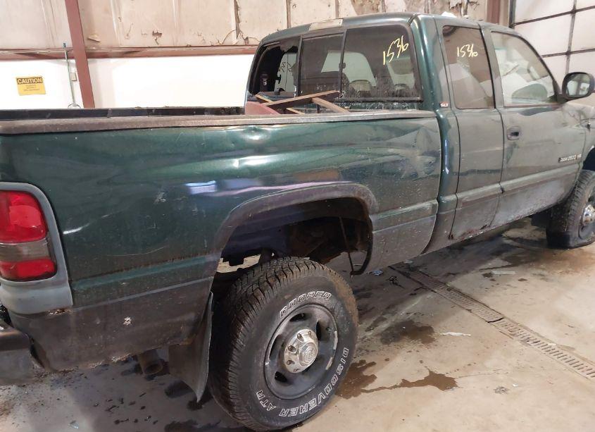 Photo 6 of 2002 Dodge Ram 2500 ST (VIN 3B7KF23Z72M280416)