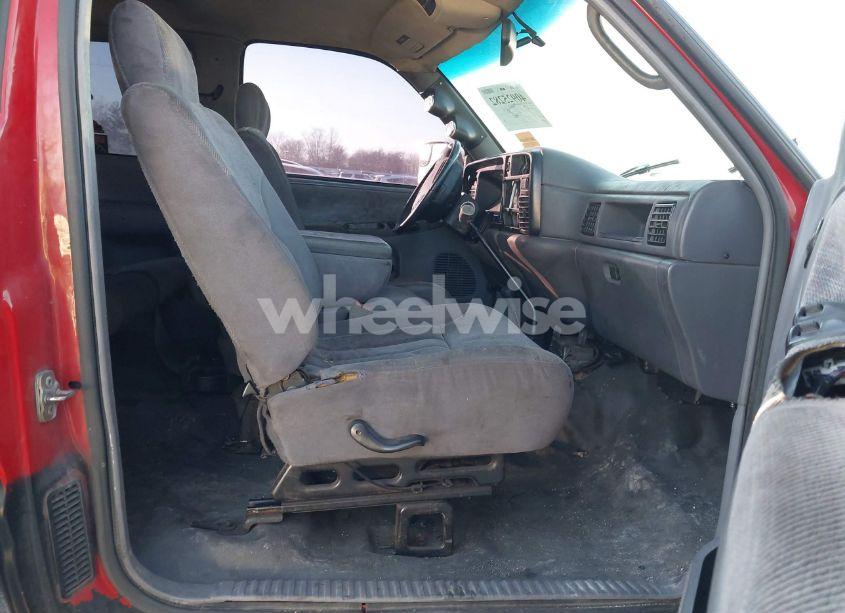 Photo 6 of 1997 Dodge Ram 3500 ST (VIN 3B7MF33D9VM539382)