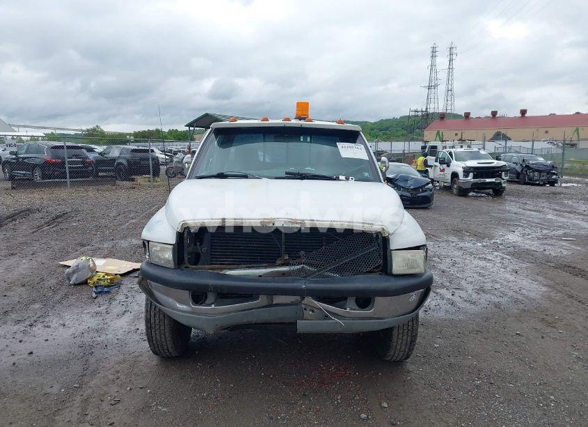 Photo 12 of 1996 Dodge Ram 3500 (VIN 3B7MF33W8TM151302)