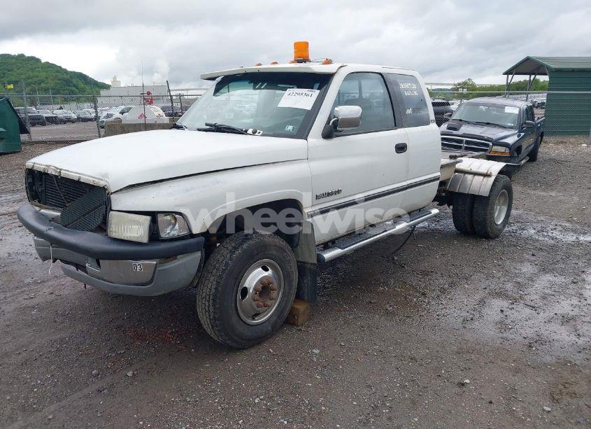 Photo 2 of 1996 Dodge Ram 3500 (VIN 3B7MF33W8TM151302)