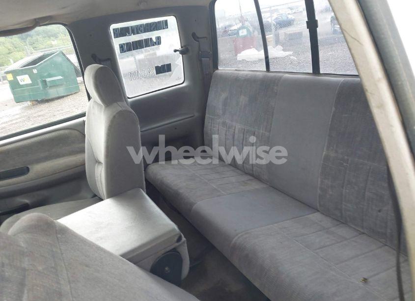 Photo 6 of 1996 Dodge Ram 3500 (VIN 3B7MF33W8TM151302)