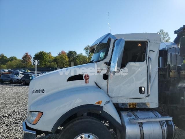 2020 KENWORTH CONSTRUCTION T400 (VIN 3BKBXJEX4LF392282) main photo