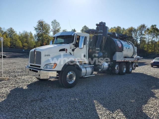 Photo 3 of 2020 KENWORTH CONSTRUCTION T400 (VIN 3BKBXJEX4LF392282)