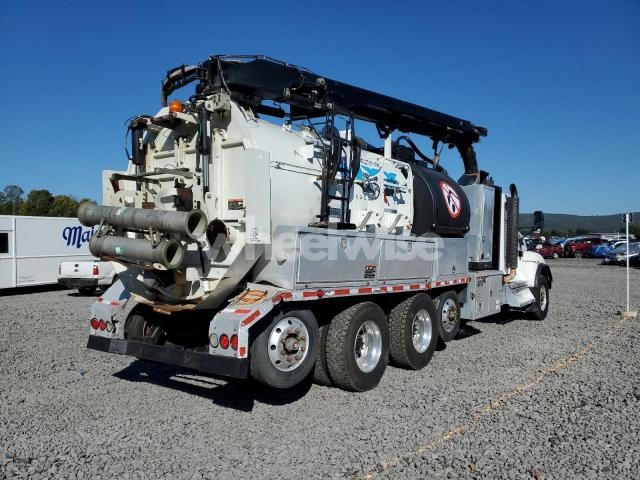 Photo 6 of 2020 KENWORTH CONSTRUCTION T400 (VIN 3BKBXJEX4LF392282)