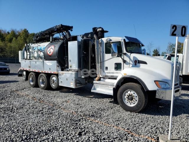 Photo 9 of 2020 KENWORTH CONSTRUCTION T400 (VIN 3BKBXJEX4LF392282)