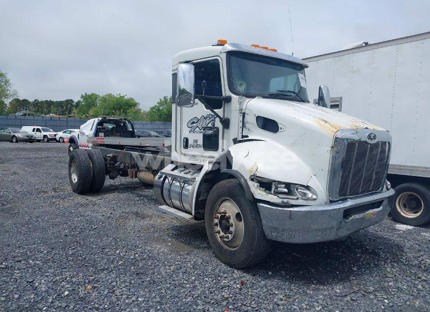 2016 Kenworth Construction T270 (VIN 3BKHHM6X8GF105281) main photo